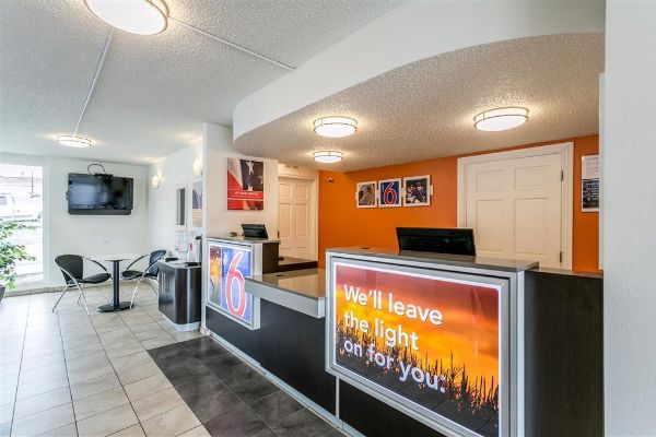 Rodeway Inn & Suites Capri (Montana)